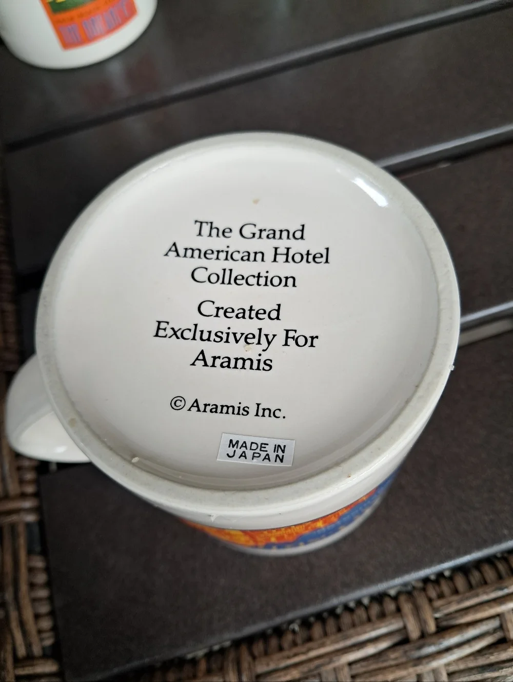 Grand American Hotel coffee mugs (4)